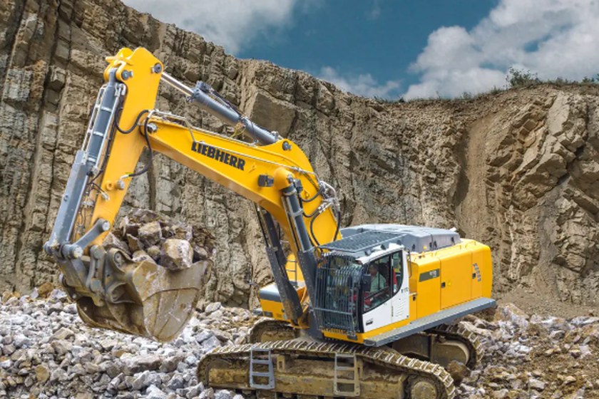 R978 SME tại mỏ đá SAB, Pháp